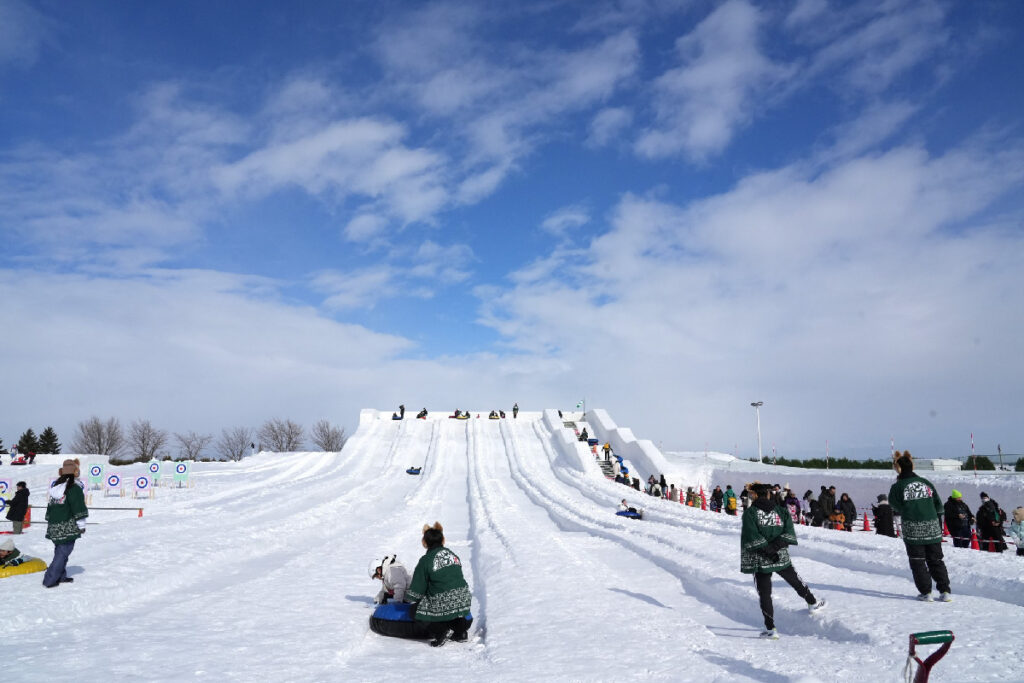 1200x800 Sapporo Snow Festival 01