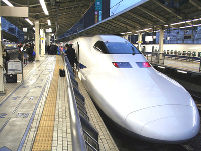 ShinkansenNozomiinTokyoIti